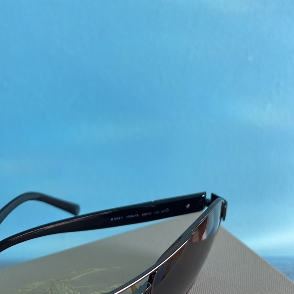Burberry sunglasses - Picture 10 of 14
